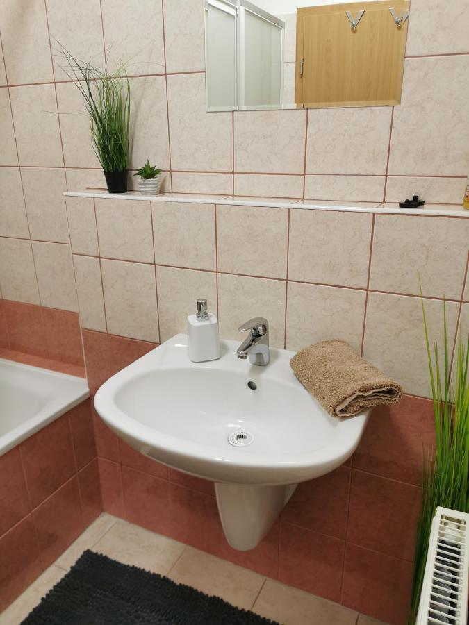 Csabai Apartman Bük Exteriér fotografie