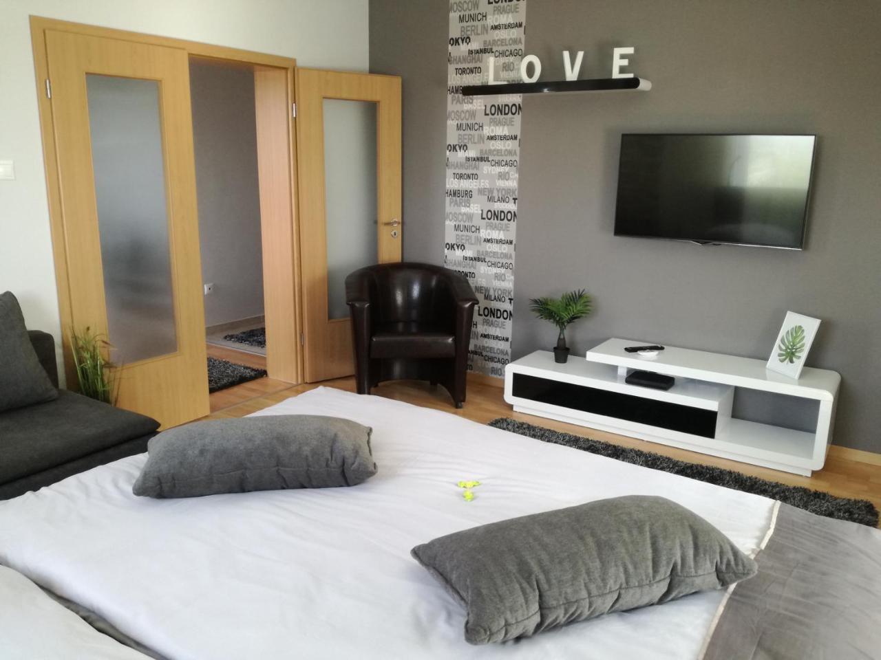 Csabai Apartman Bük Exteriér fotografie